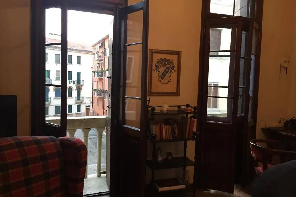 A Casa Di Claudia Apartment Venice Italy
